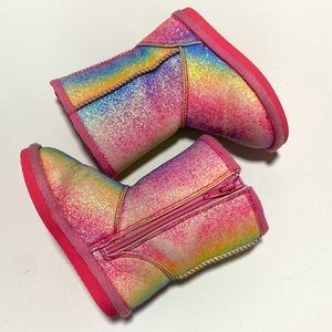 🎉Host Pick 🎉HARPER CANYON Novelty Rainbow Glitter Faux Fur Lined Boot